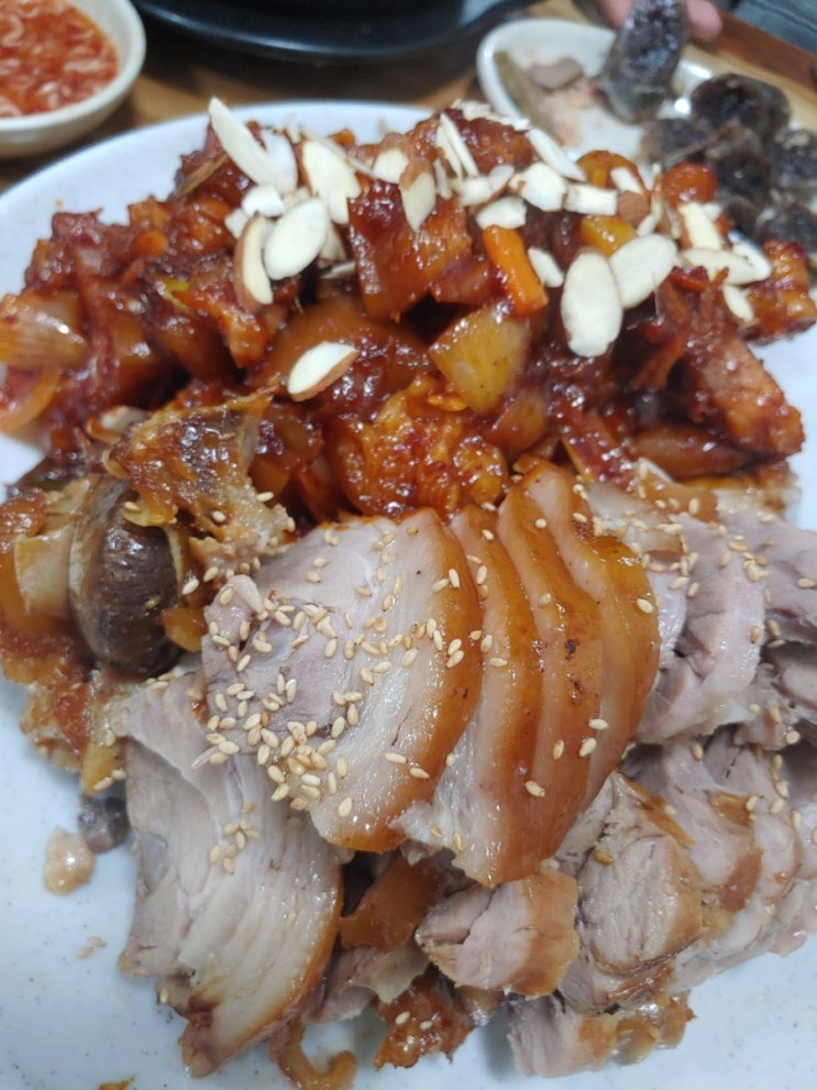  [수원/권선시장]전주집 - 노포감성, 시장 안 푸근한 족발 맛집