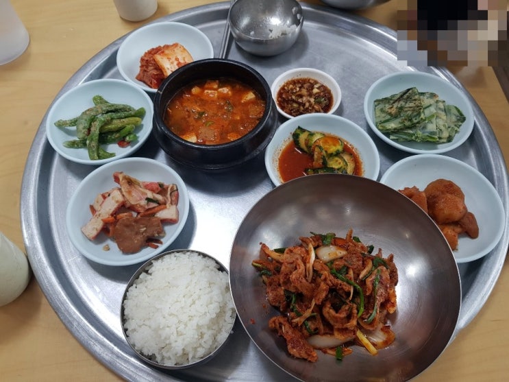  입맛 없을때 본리동 돼지덮밥