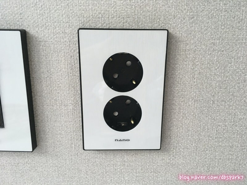 나노 아트2 콘센트 구입
