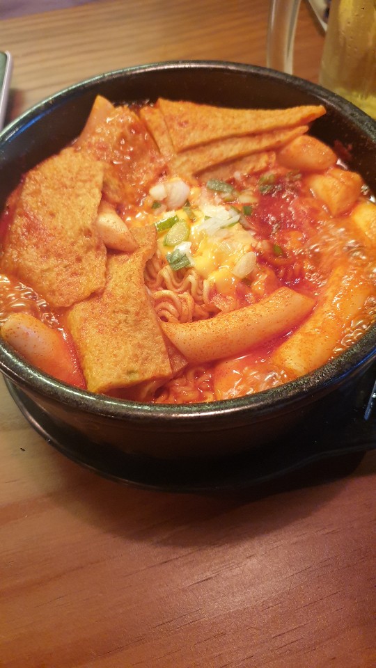 역전할머니맥주둔촌점 :: 돈까스 라볶이 후기!