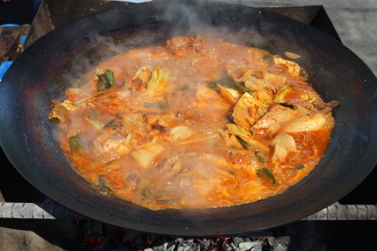 [가평맛집] 춘천맛집, 이영자맛집 / 전참시에 나온 가마솥 토종닭 '산골농원'