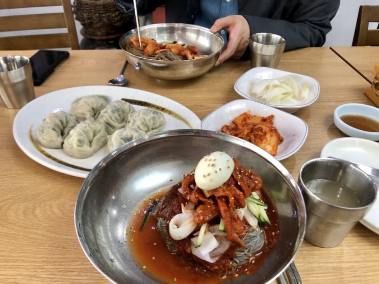  맛있는 녀석들도 다녀간 연희동 청송함흥냉면