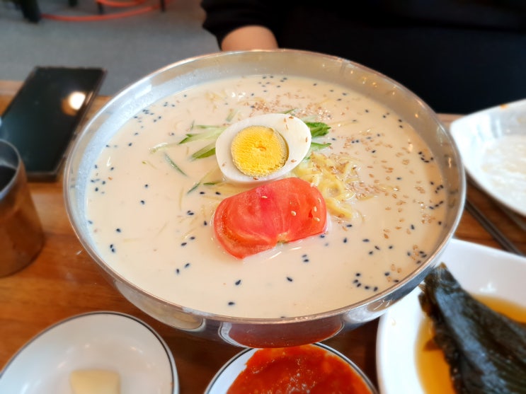 옥길장터식당. 삼겹살 갈비 무한리필 옥길장터식당. 삼겹살 갈비 무한리필