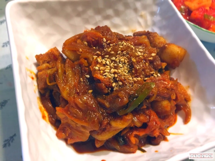  돼지고기 김치찜 / 삼겹살 요리는 양념이 포인트!