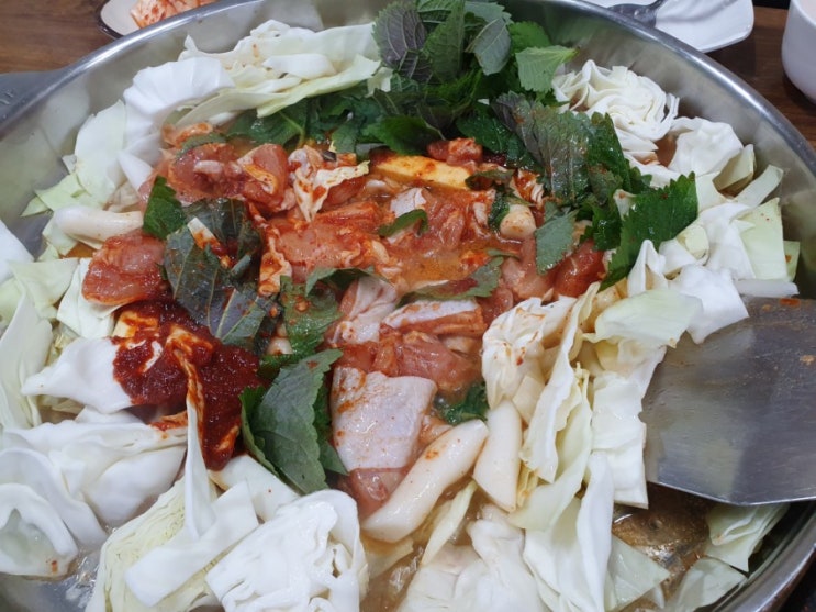  망포 닭갈비 맛집 - 5.5닭갈비(오점오닭갈비)