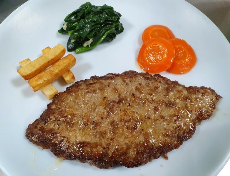 양식 조리 기능사 도전 : 8일차 수업하기 / 살리스버리 스테이크 만들기 / 양식 조리 기능사 자격증 취득하기 / 양식 조리사 필기 실기 과정 양식 조리 기능사 도전 : 8일차 수업하기 / 살리스버리 스테이크 만들기 / 양식 조리 기능사 자격증 취득하기 / 양식 조리사 필기 실기 과정