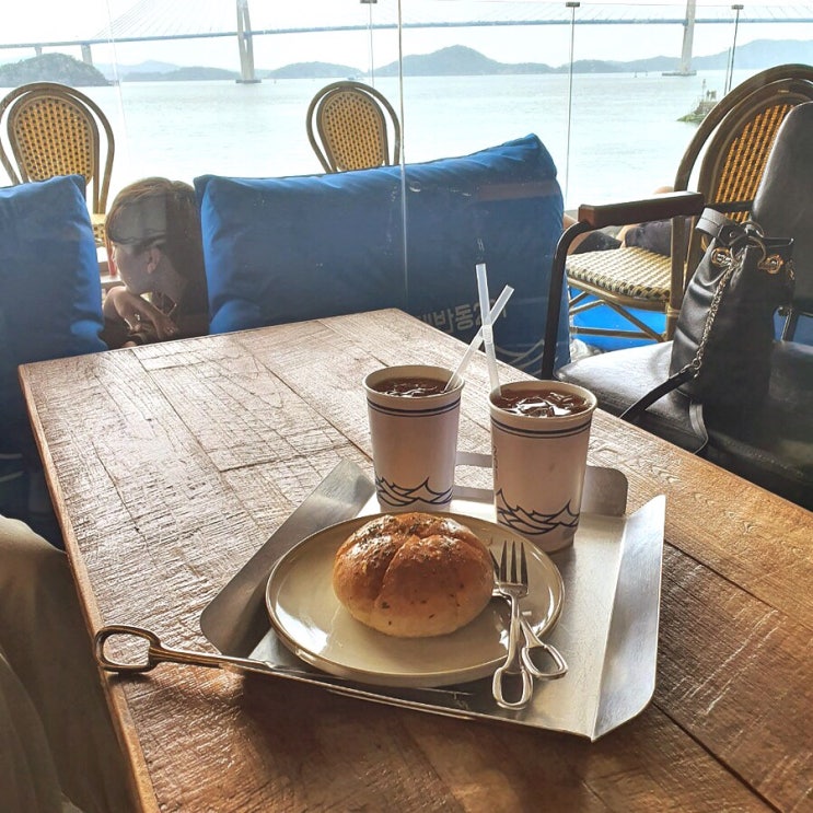  목포 핫플카페 대반동201뷰맛집이에요