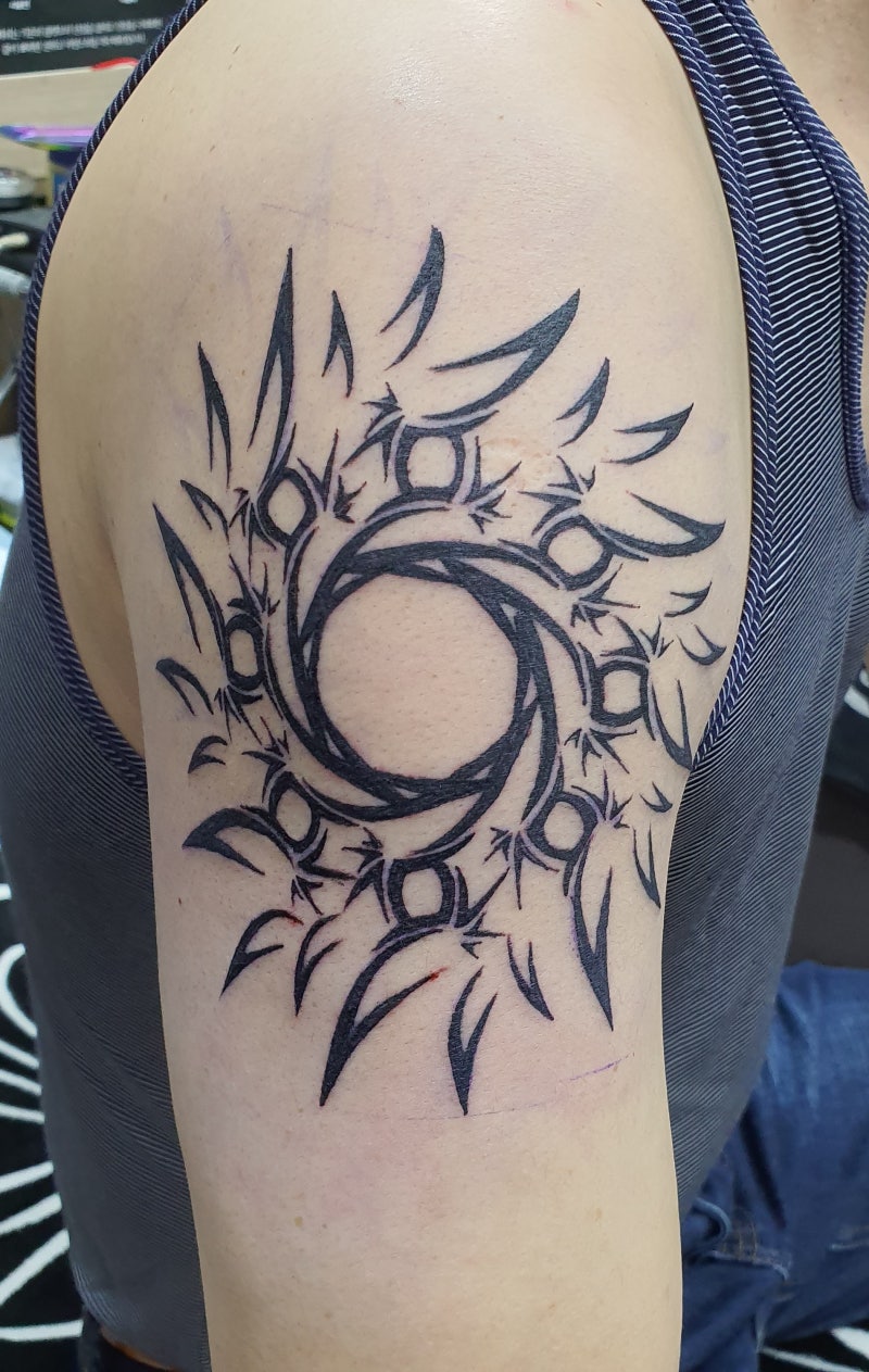 올드스쿨타투 잭팟 / MINHO LEE (@needles_tattooing) • Threads, Say more, image size:800x1263