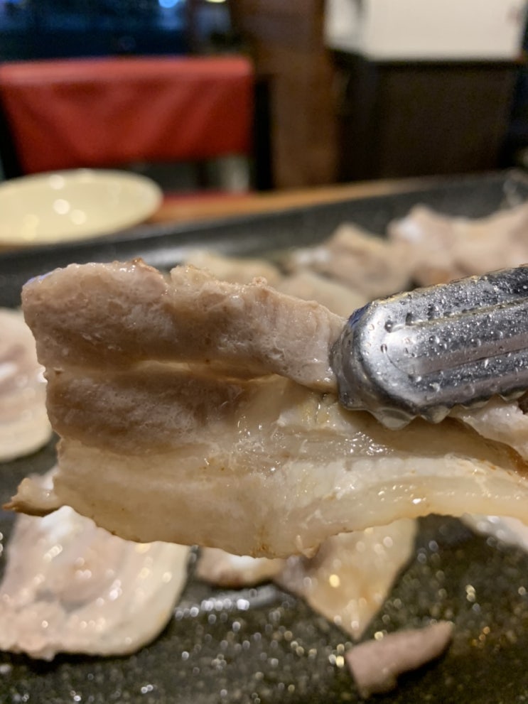  신길 삼거리 맛집 - 금돈식당