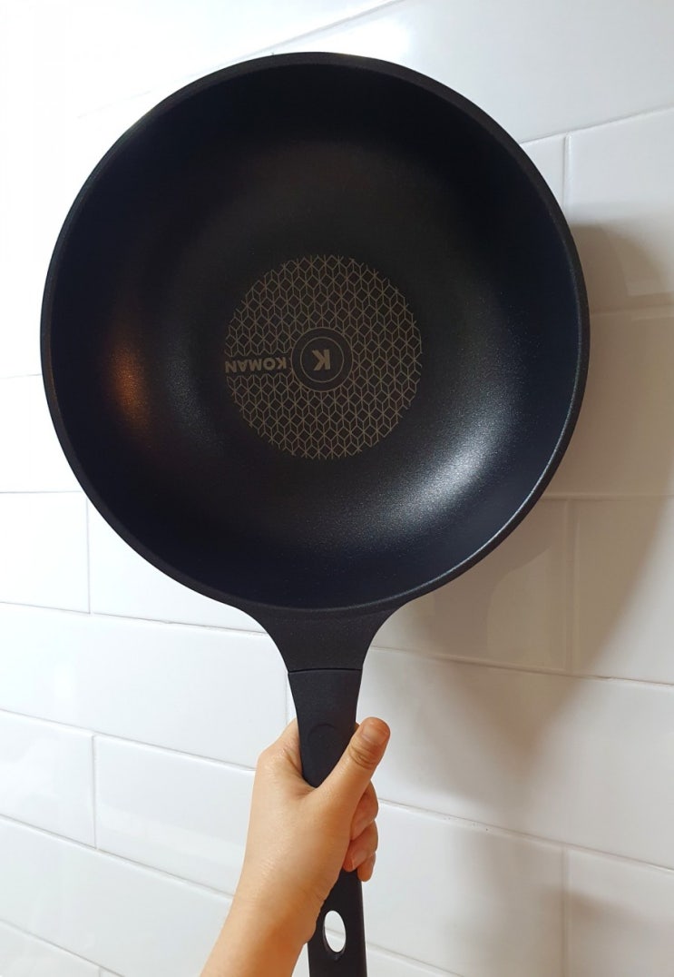  코맨 KOMAN 궁중팬 추천, 이태원 클라쓰 그 제품!
