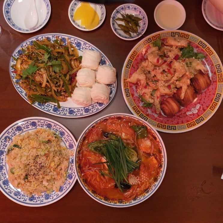  첨단 테이스티가든 맛집 새벽달에서 저녁식사