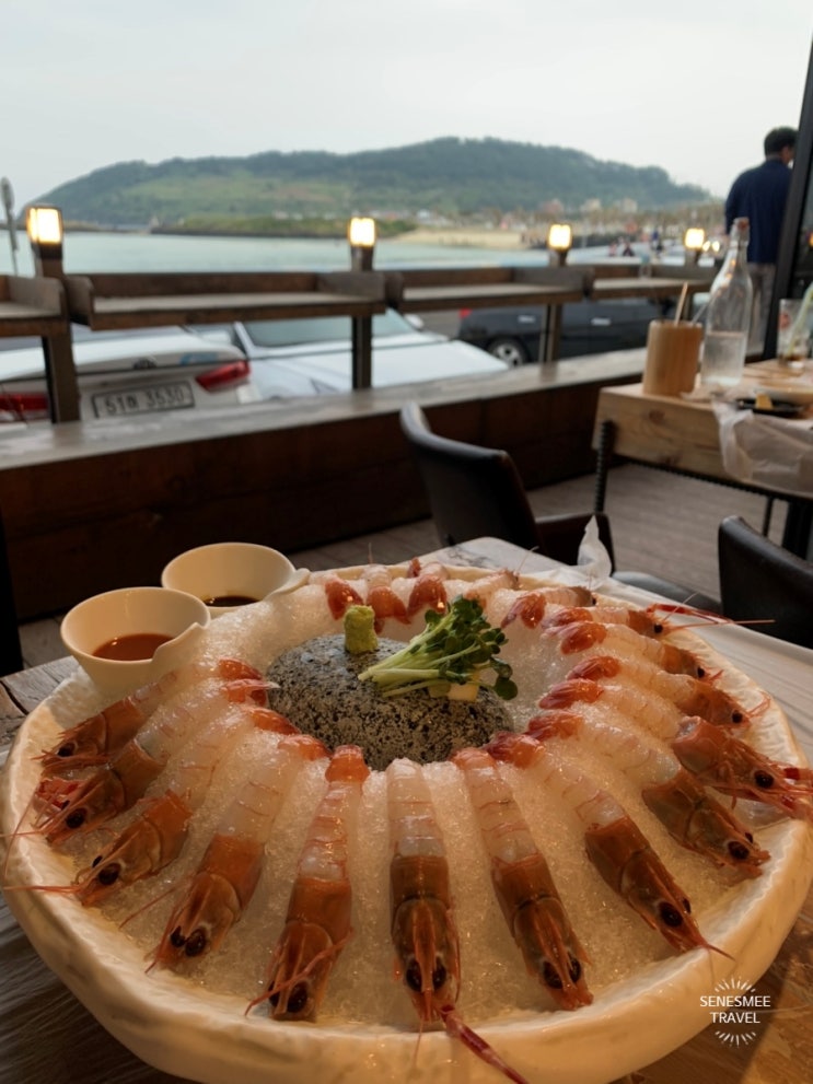 &lt;제주도 맛집&gt;딱새우회를 바다보며 먹을수 있는 ‘새우,조나단’