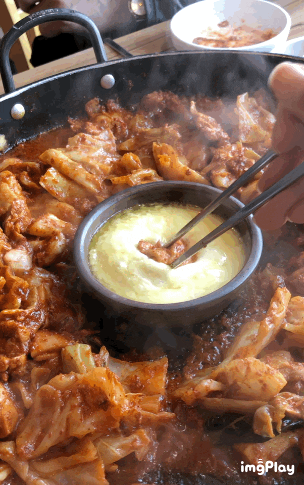 아침고요수목원 근처 닭갈비 맛집 '손홍규 본가 막국수 춘천 닭갈비'