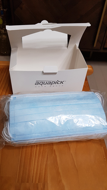  지금마스크가 답답하다면 아쿠아픽 덴탈마스크로 바꿔보는것도 괜찮을것같다