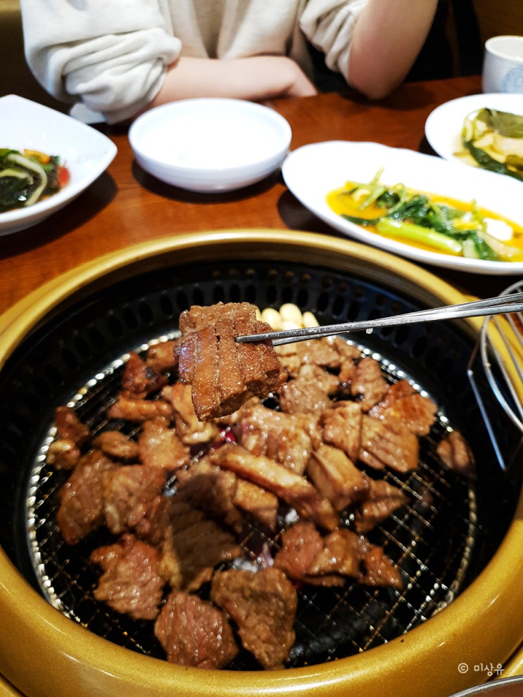 반찬이 잘 나오는 김포 돼지갈비 맛집 이학갈비