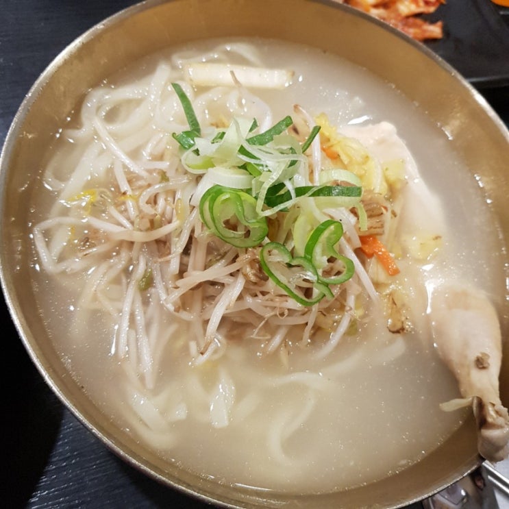  시흥 파주닭국수 종류별로 맛이좋네요!!
