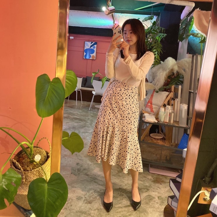  홍대 핑크 카페 필로베이커리