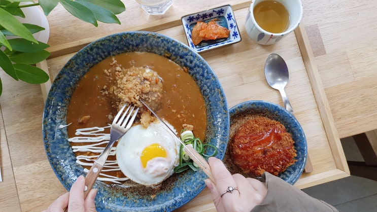 c홍대 고로케 맛집 '인생담은식당'에서 c홍대 고로케 맛집 '인생담은식당'에서
