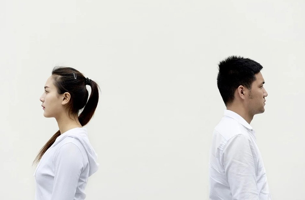  후기와 댓글의 힘, 허위합의의 경제학