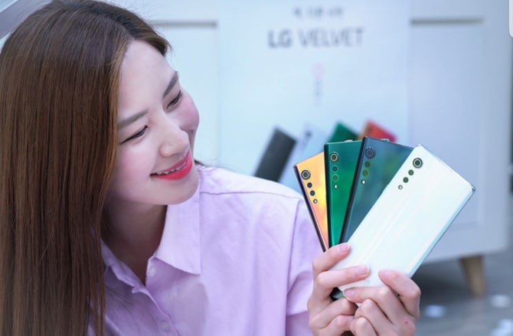  [i view] LG 벨벳 20분기 연속 적자 탈출의 시작점이 될 수 있을까? 디자인 승부수??