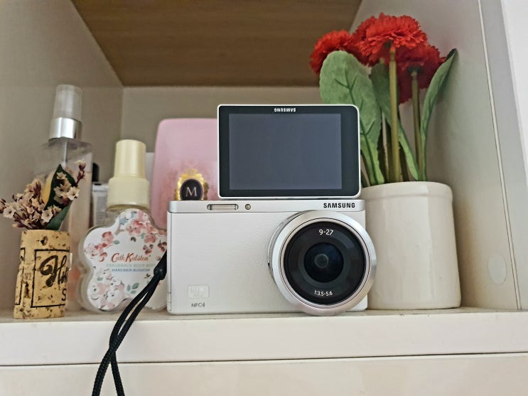 미러리스 카메라 삼성 NX mini 9-27 줌렌즈, 화이트 개봉 및 세팅