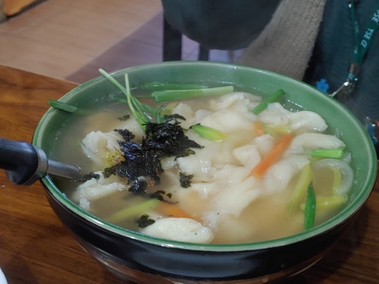  강남더수제비, 얼큰수제비랑 들깨수제비까지 맛있어요