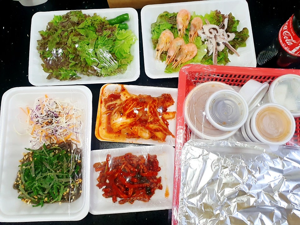 Yeowangwangjokbal Bossam photo 3