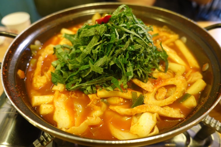  [여의도 맛집] 힐링푸드 즉석떡볶이 모퉁이네 / 볶음밥 필수