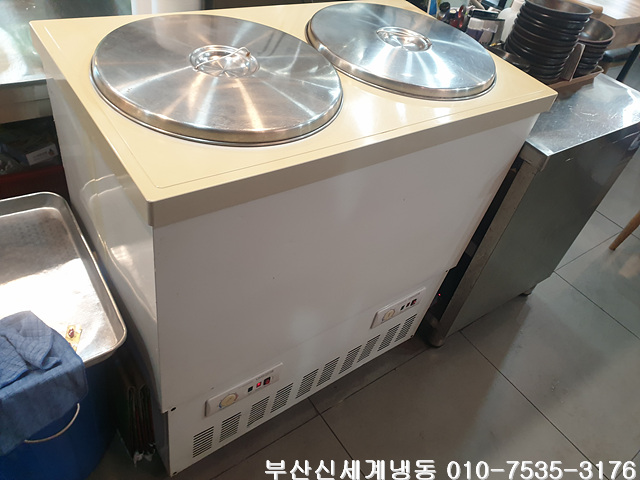  부산시 수영구 남천동 UNIQUE 유니크 육수냉장고수리-육수가시원하지 않음, 얼음이녹음, 한쪽이 약함, 얼음이위에만 있음, 아래에는얼음없음-가스충전,냉매충전