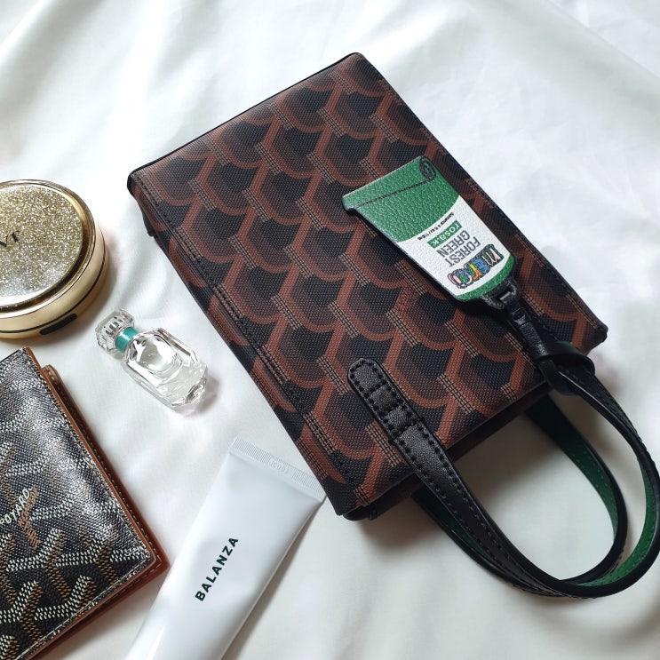  로사케이 카바스 모노그램 블랙 : 내돈 솔직후기