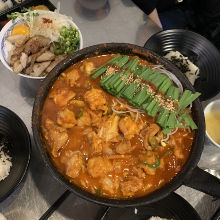 강남 맛집 : 곱도리탕으로 유명한 ‘대낚식당’