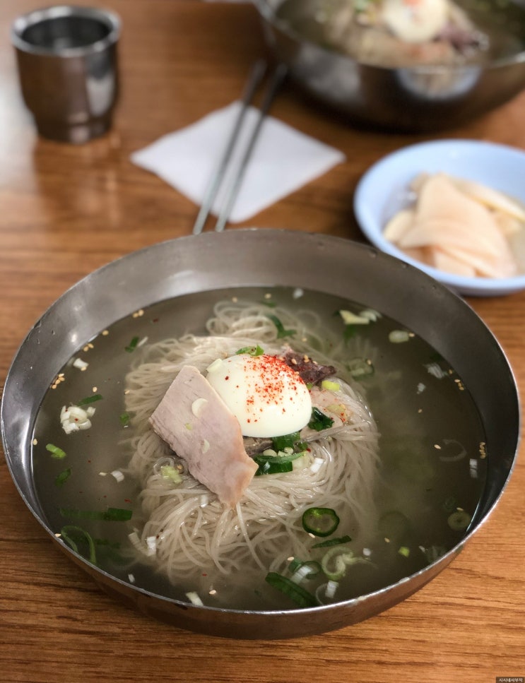  여름 별미, 평양냉면과 마라 그 사이