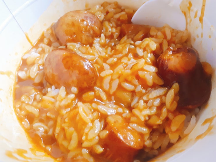  간편식 맛있는 오뚜기 컵밥 소시지 카레 덮밥 리뷰