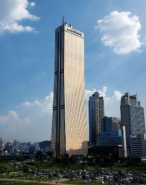 '앓는 소리' 보험사 실적 까보니 "대박"…삼성은 "울상" '앓는 소리' 보험사 실적 까보니 "대박"…삼성은 "울상"