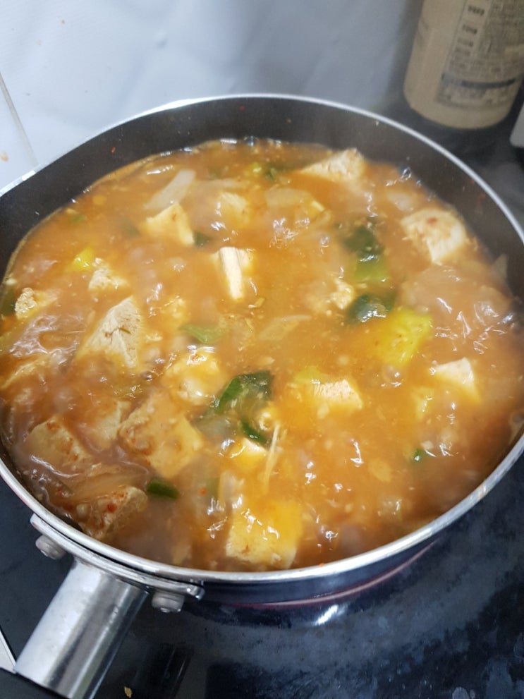  내마음대로 만든 닭가슴살 양파볶음과 닭가슴살 된장찌개 ~~~~