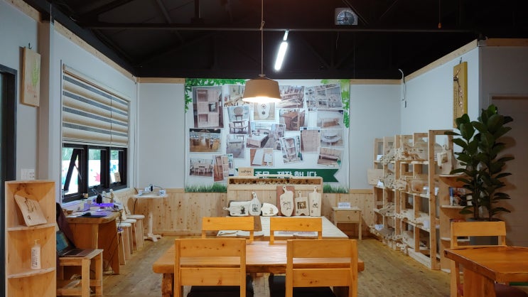 제주이색카페 편백나무 가구점, 햇빛둥지cafe 제주이색카페 편백나무 가구점, 햇빛둥지cafe