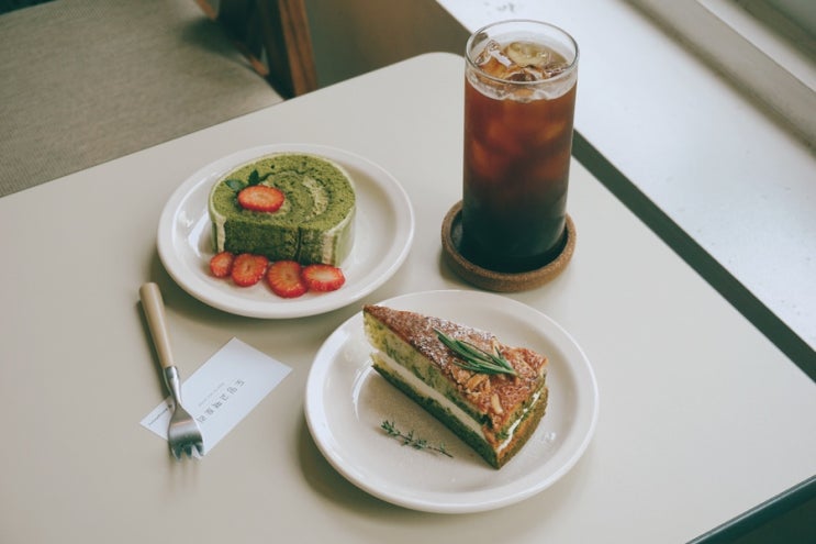  혜화/대학로 카페 '도밍고팩토리' ; 디저트가 맛있는 성균관대카페/혜화디저트카페