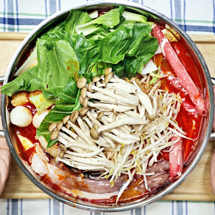  [마라탕 만들기]갖은 재료 넣고 풍성하게