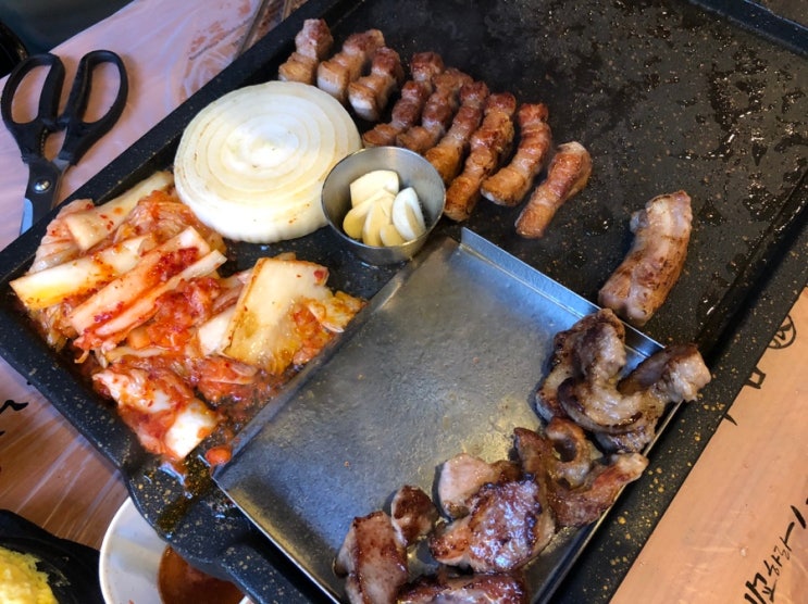  부평 삼겹살 하남돼지집 고기 구워주는 맛집