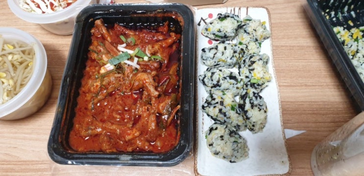  울산병영 한신포차에서 포장해온 한신닭발 완전 존맛탱ㅋㅋㅋ