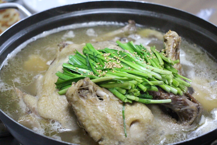  닭과 오리요리가 맛있는 곳 ! 남한산성 맛집  ! 강산촌 을 소개합니다 !