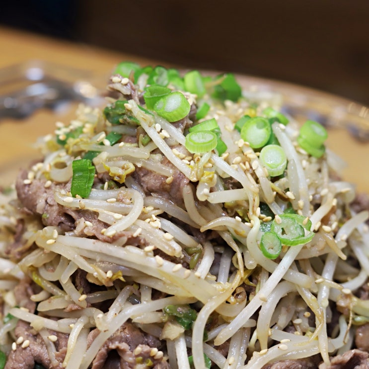  아삭한 식감과 감칠맛까지 바로 이맛!