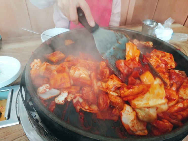  우연히 발견한 정자역 찐맛집 정통 춘천닭갈비(내돈내먹)