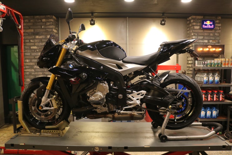 2015년식 BMW S1000R 전체점검 + 소모품 교환