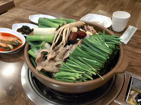  몸보신이 필요할 땐, #포천 무던네능이닭칼국수