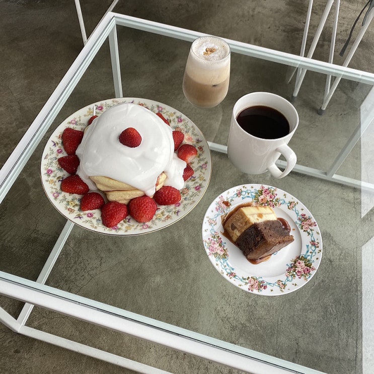  제주 동쪽 세화해변 속솜 카페