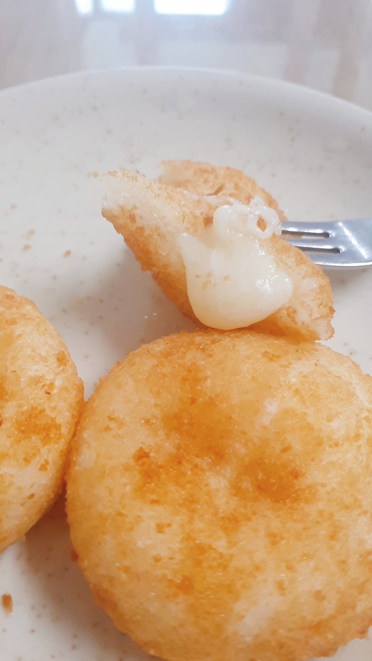  간편식 풀무원 모짜렐라 치즈볼 리뷰