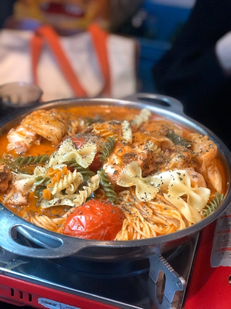  [샤로수길 맛집] 처음 맛 본 이색 닭볶음탕 '박명주 브라더' 뚜셔뚜셔!
