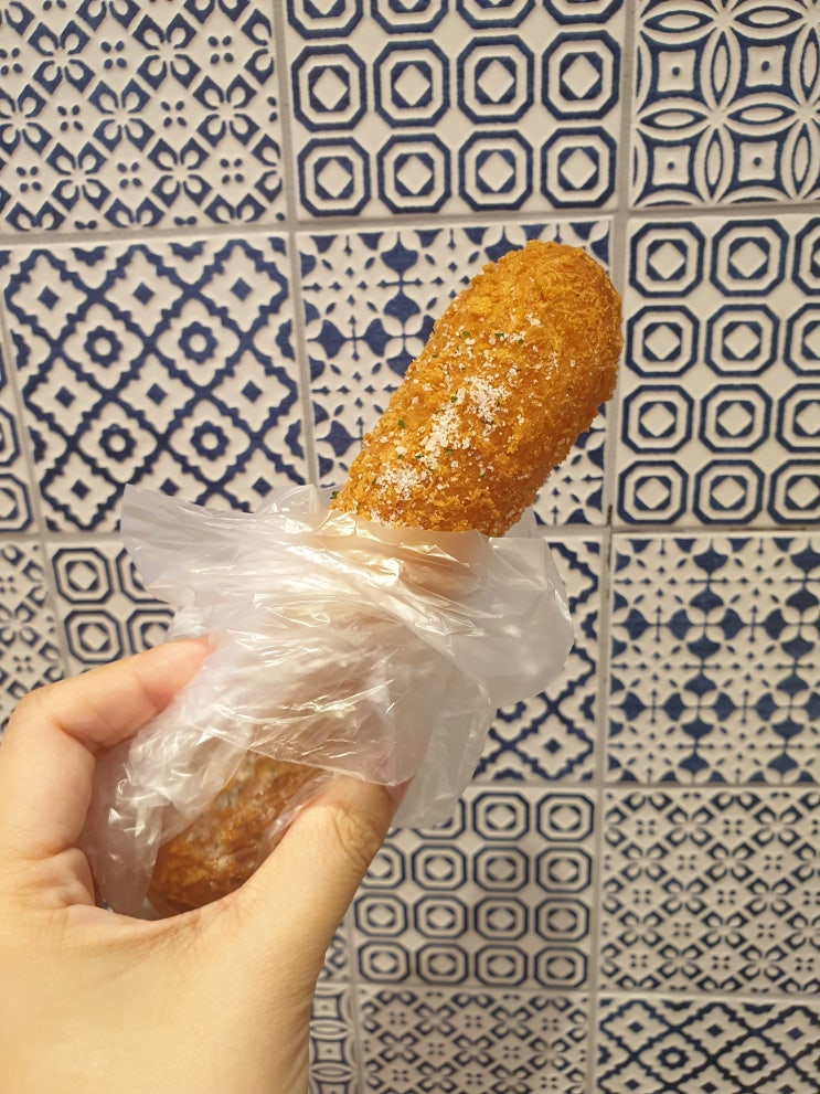 파리바게트 치즈감자봉 후기 파리바게트 치즈감자봉 후기