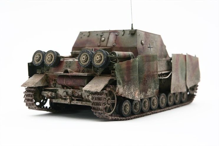 Academy German Strumpanzer IV Brummbar Ver.Mid 아카데미 4호 돌격전차 브룸베어 중기형